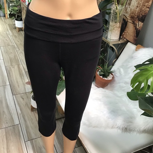 Lululemon Atlantic Leggings - Picture 1 of 8